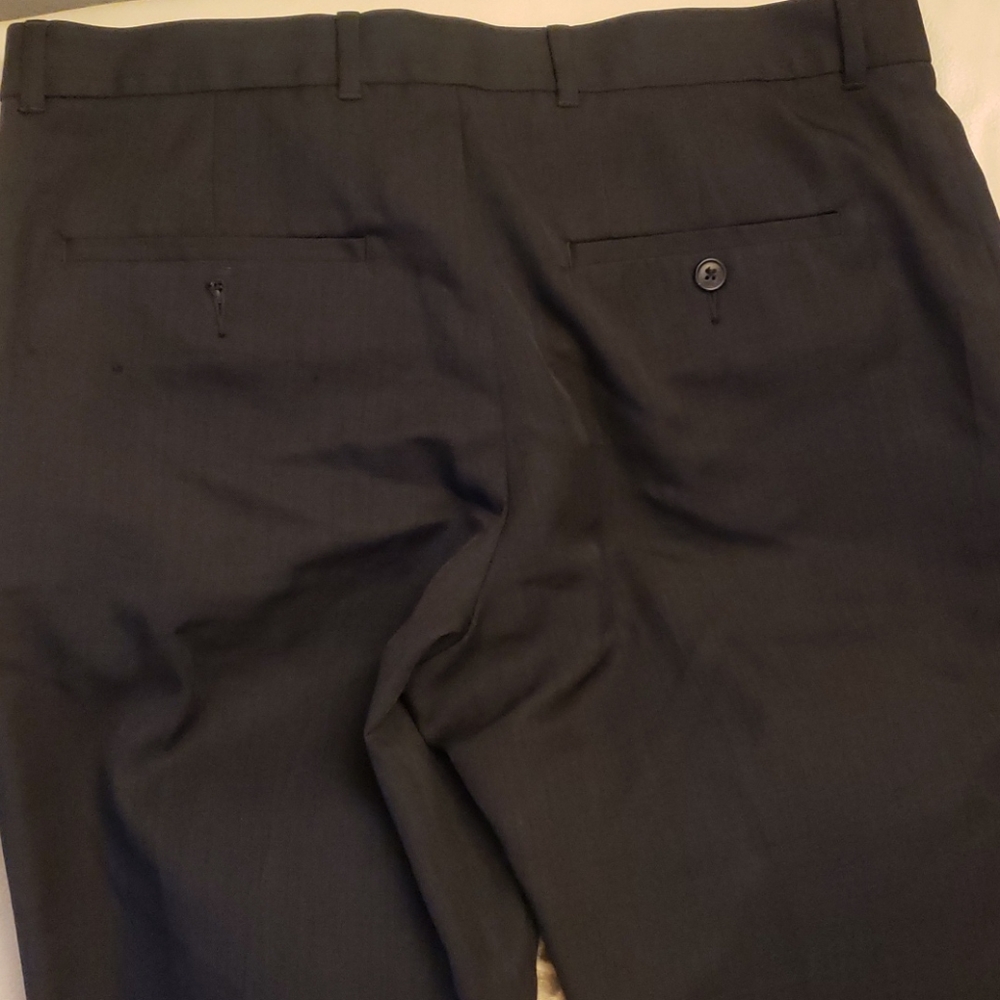 Perry Ellis slacks - Picture 3 of 3